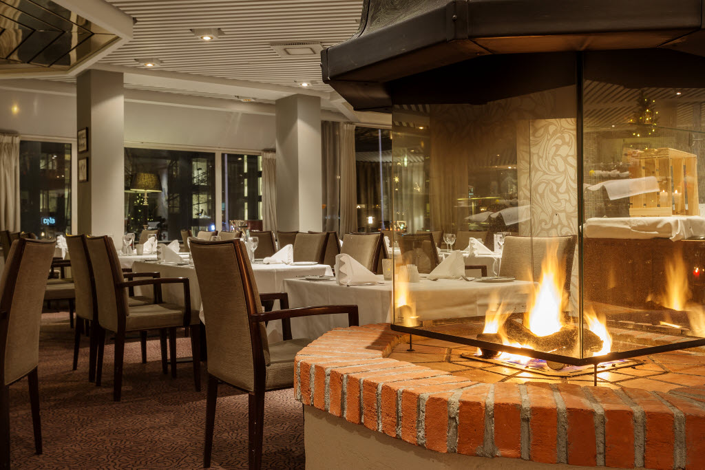 Kuvaoikeudet:: Haakon Brox Scandic Sunnfjord Hotel & Spa, Forde, restaurant